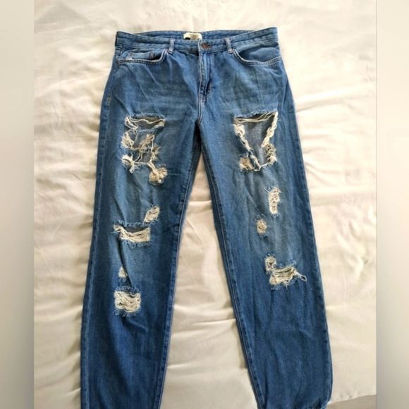 Forever 21 Baggy Straight Leg Distressed high Rise Blue Jeans Size 30 - Picture 3 of 8